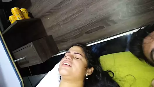 siyah sevgilim creampies ve sonra cuckold kocam da beni iki kez creampies ve attırma'yı yiyor ve attırma'ya mastürbasyon yapıyor