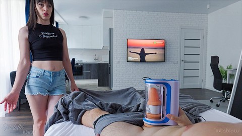 Slutty Üvey yakalandı onun Stepson Mastürbasyon ile Autoblow