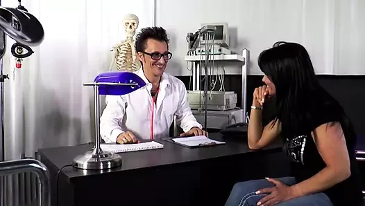 Seks Kliniği - Bölüm 2