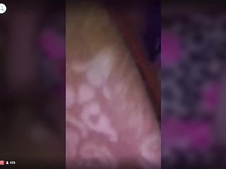 iki güzel türk kızı periscope ta oynuyor