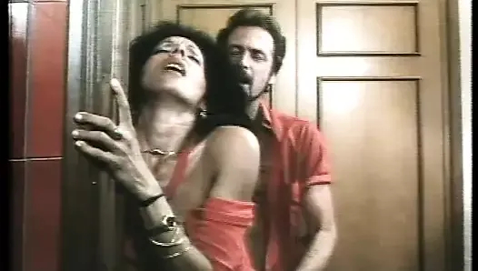 dbl 020 - marina un corpo da godere (uzun metrajlı film)